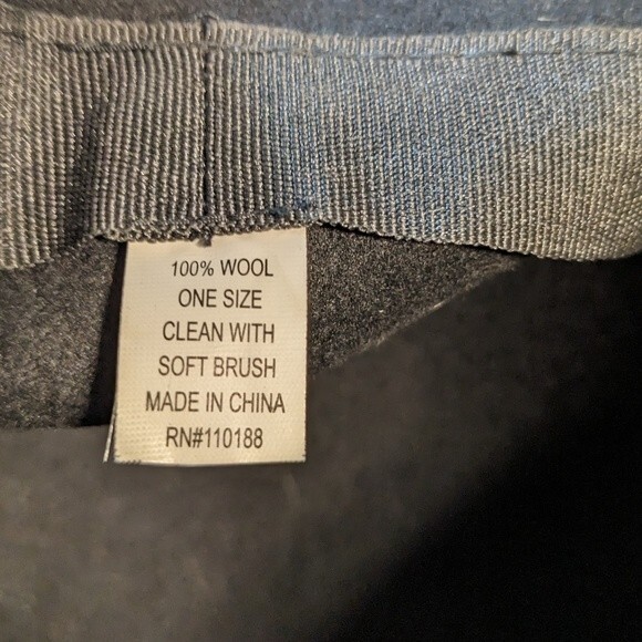 VTG Wool Felt Cloche W/Feather Bow EUC 20s OSFM - Picture 4 of 7